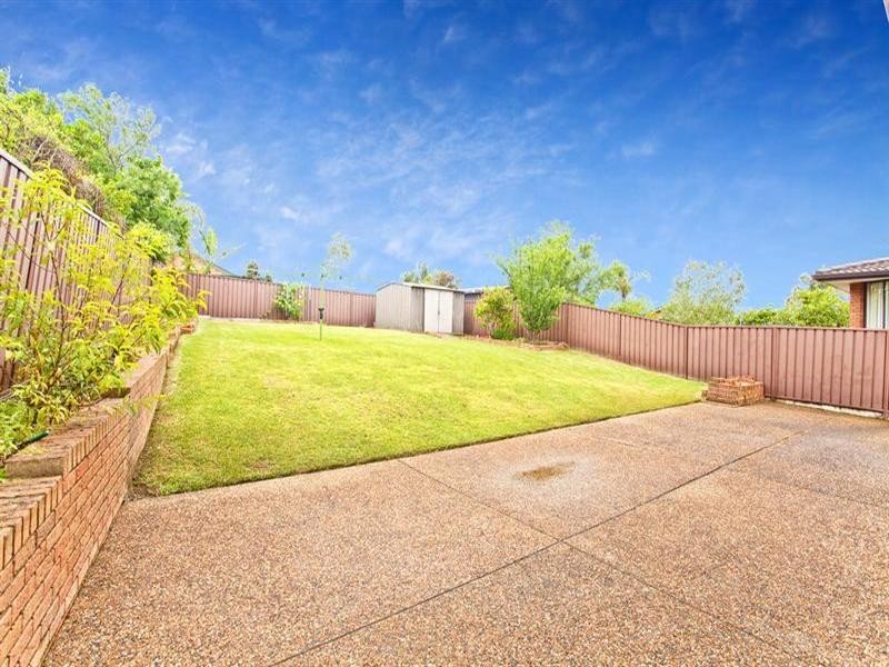 5 Penguin Parade, Hinchinbrook NSW 2168