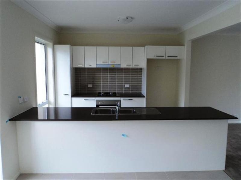 23 Lockheed Avenue, Middleton Grange NSW 2171