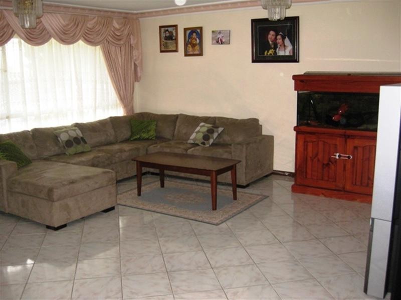 5 Wearne Road, Bonnyrigg NSW 2177