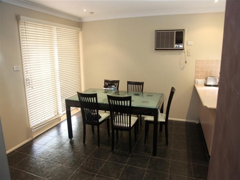 7 Murwillumbah Avenue, Hoxton Park NSW 2171