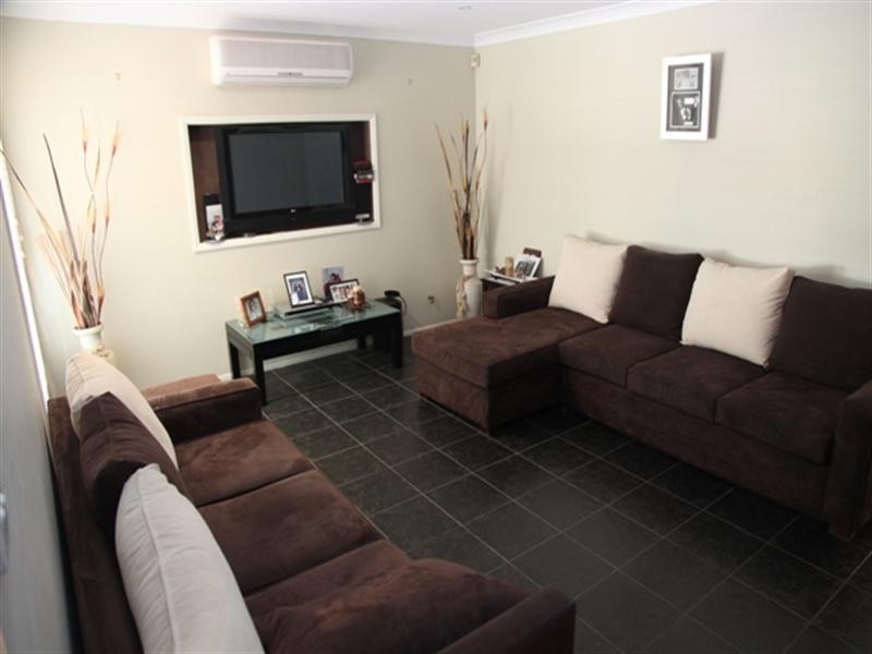 7 Murwillumbah Avenue, Hoxton Park NSW 2171