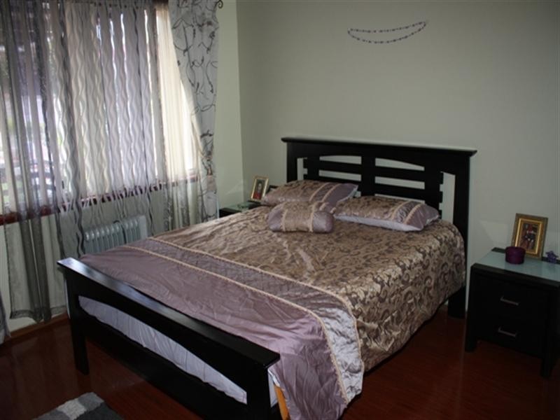 4 Gove Avenue, Green Valley NSW 2168