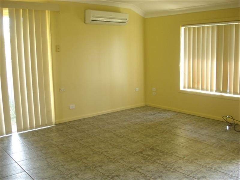 8 Gundibri Street, Busby NSW 2168