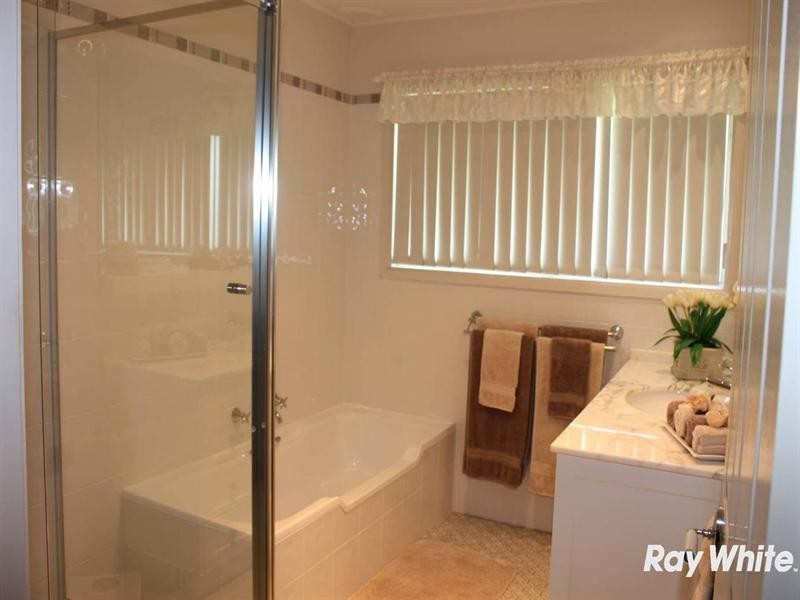 1930 Elizabeth Drive, Badgerys Creek NSW 2555