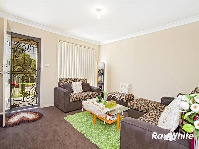 18b Kaluga Street, Busby NSW 2168