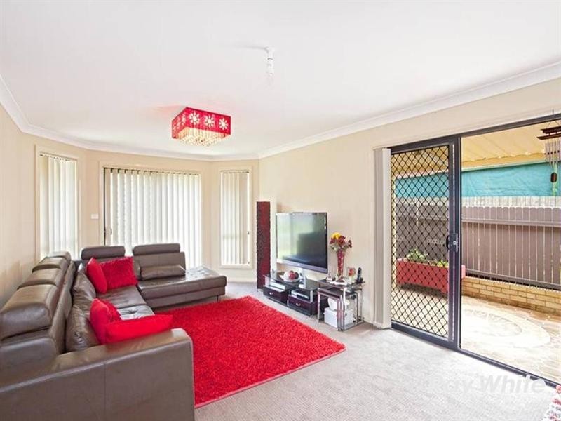 18b Kaluga Street, Busby NSW 2168