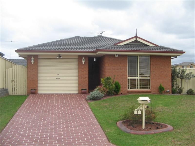 1 Joshua Moore Drive, Horningsea Park NSW 2171