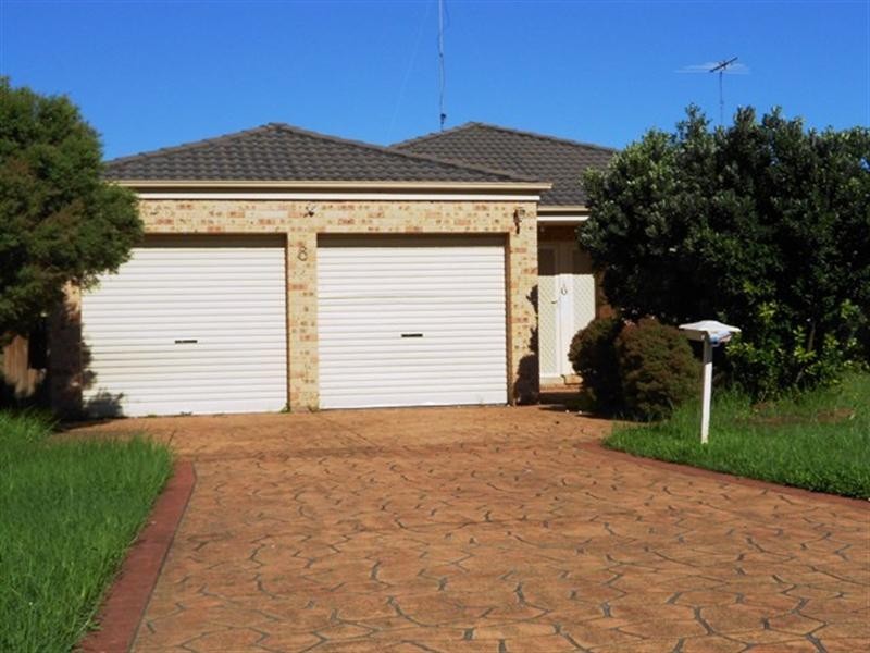 6 Bremer Place, Hinchinbrook NSW 2168