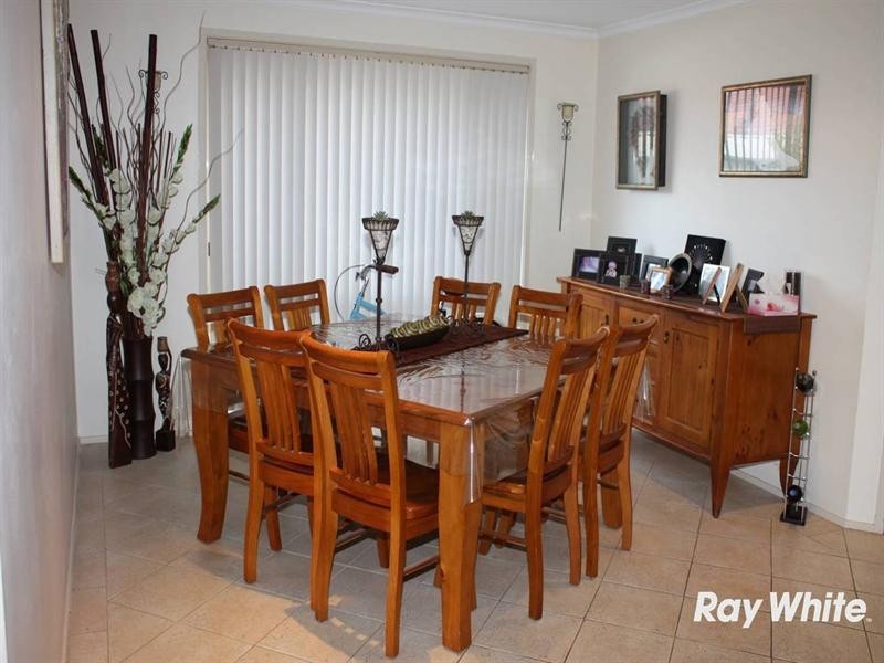 4 Pipet Place, Hinchinbrook NSW 2168