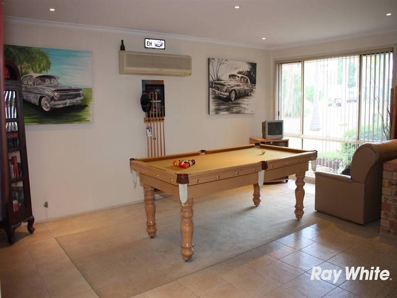 4 Pipet Place, Hinchinbrook NSW 2168