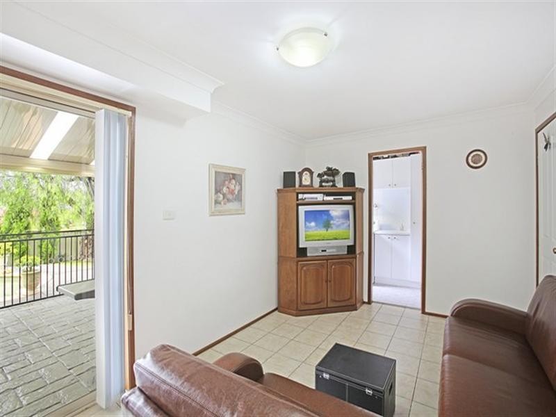 Abbotsbury NSW 2176