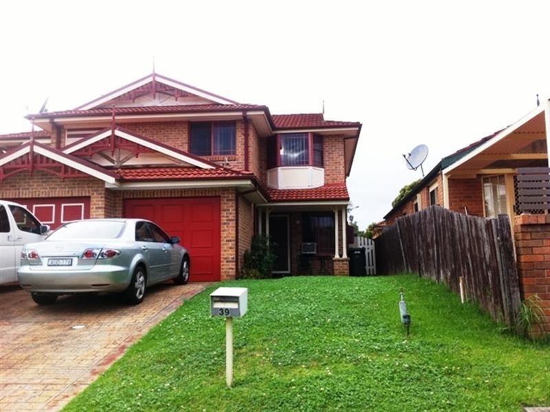 39 GREGORACE Place, Bonnyrigg NSW 2177