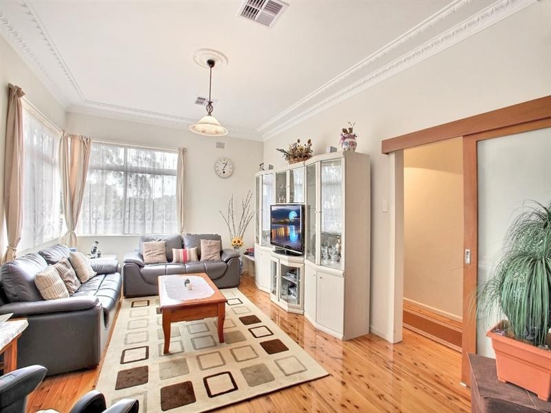 West Hoxton NSW 2171