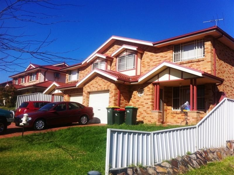 16b Aukane Street, Green Valley NSW 2168