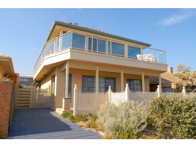 7 Stephens Street, Carrum VIC 3197