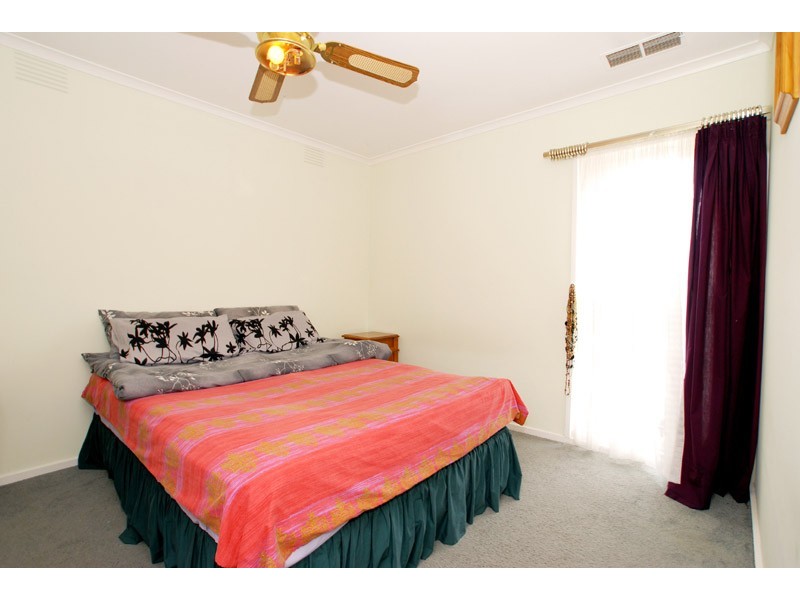 31 Chelsea Park Drive, Chelsea Heights VIC 3196