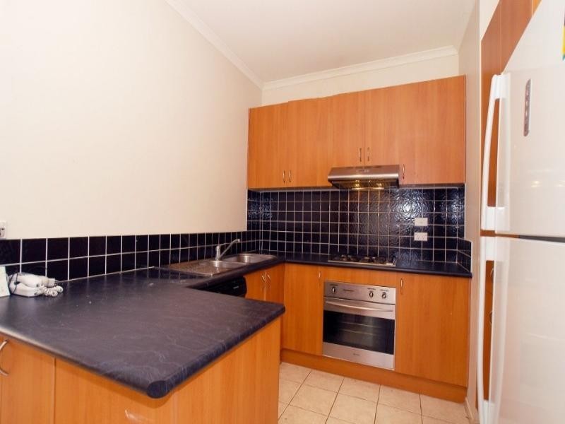 4/18 East Road, Seaford VIC 3198