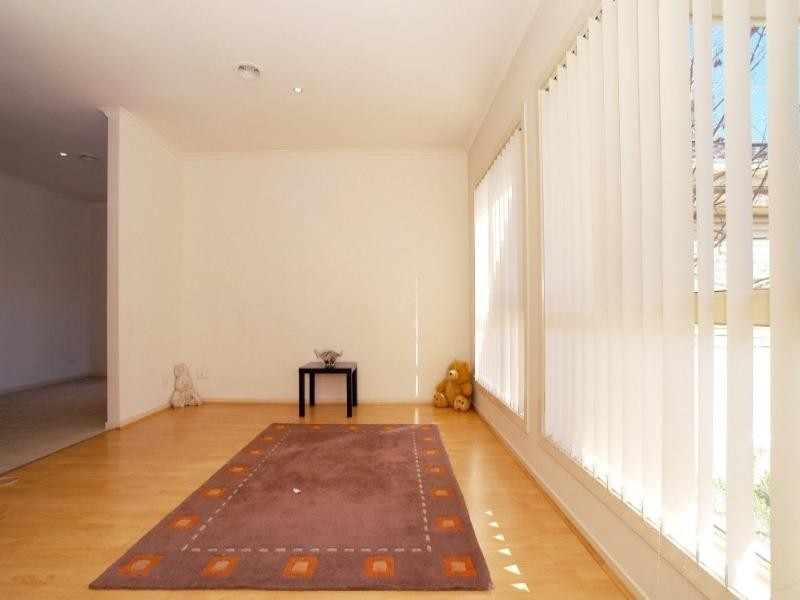 4/18 East Road, Seaford VIC 3198