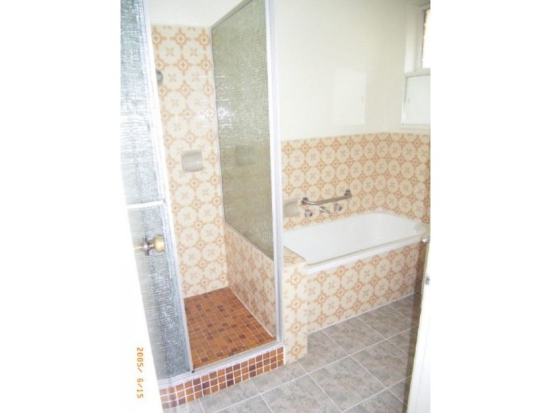 2/14 St. John’s Avenue, Frankston VIC 3199