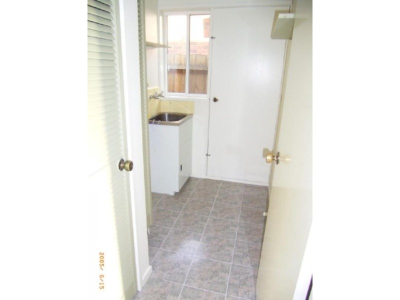 2/14 St. John’s Avenue, Frankston VIC 3199