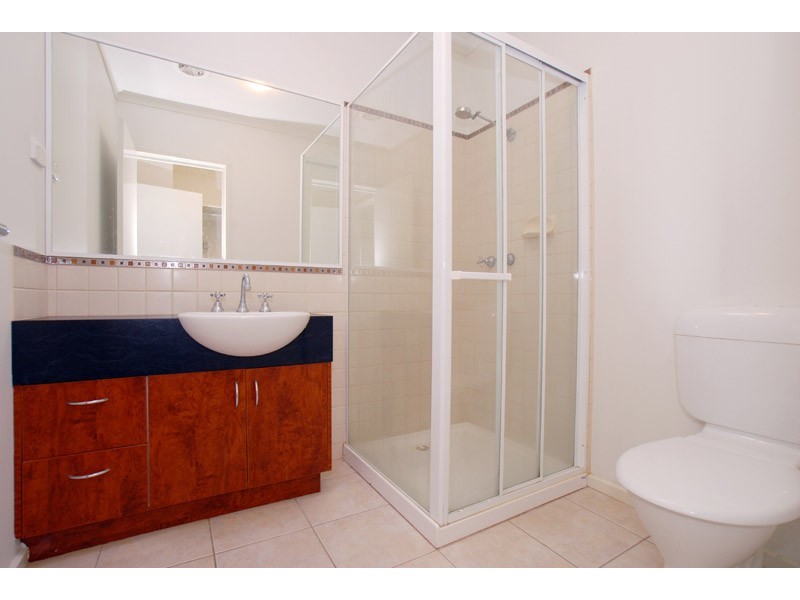17 Starboard Lane, Patterson Lakes VIC 3197