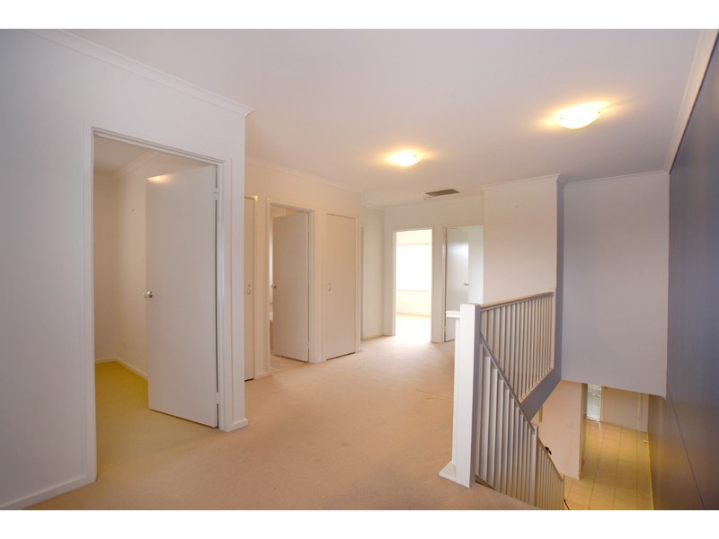 17 Starboard Lane, Patterson Lakes VIC 3197