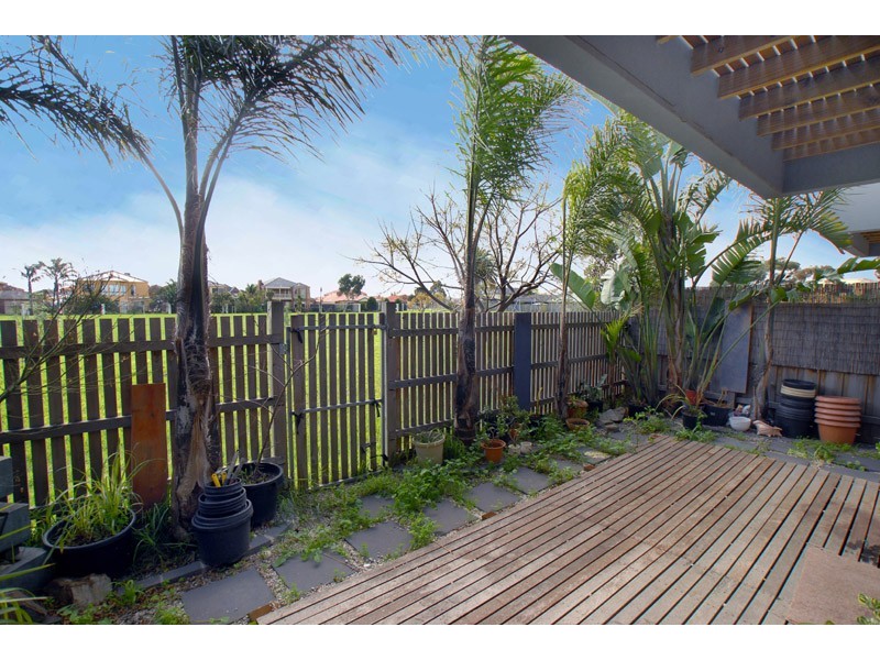 17 Starboard Lane, Patterson Lakes VIC 3197