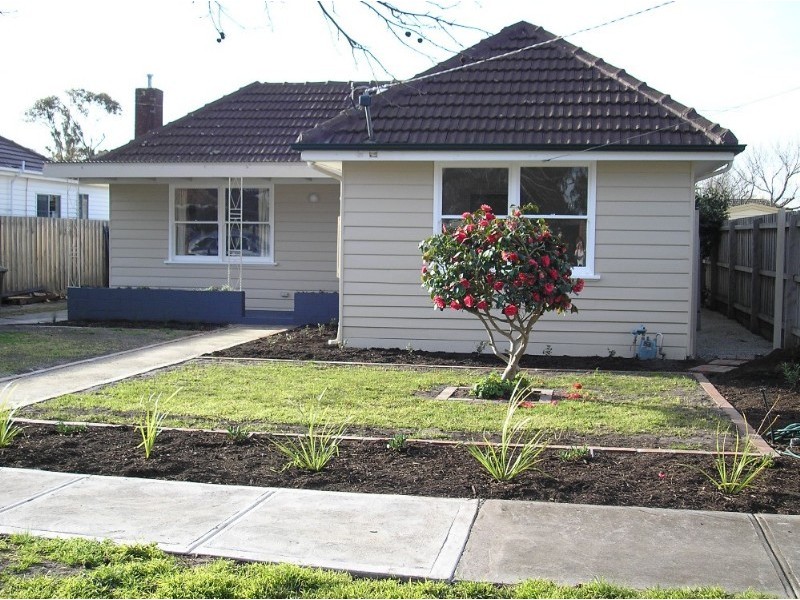 19 Robinsons Road, Seaford VIC 3198