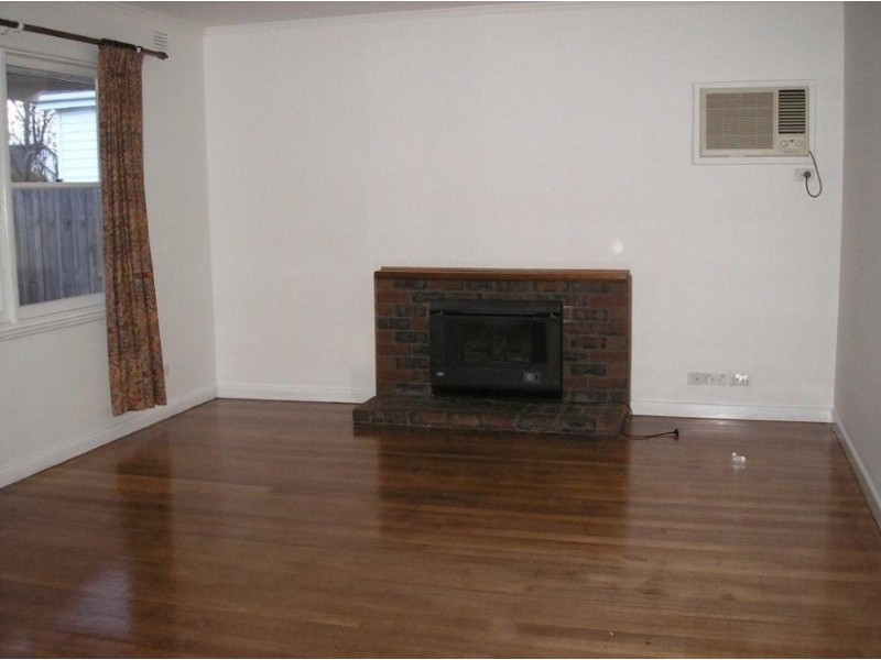 19 Robinsons Road, Seaford VIC 3198