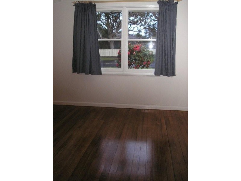 19 Robinsons Road, Seaford VIC 3198