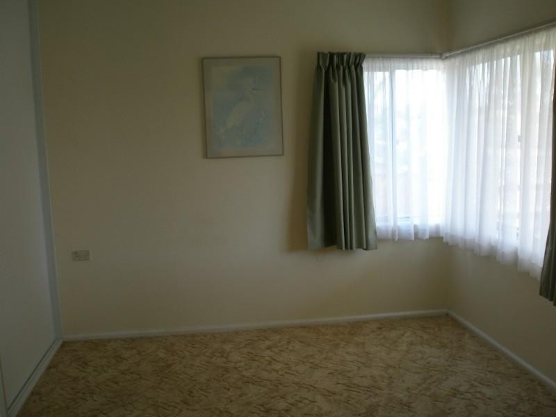 30 Swan Walk, Chelsea VIC 3196