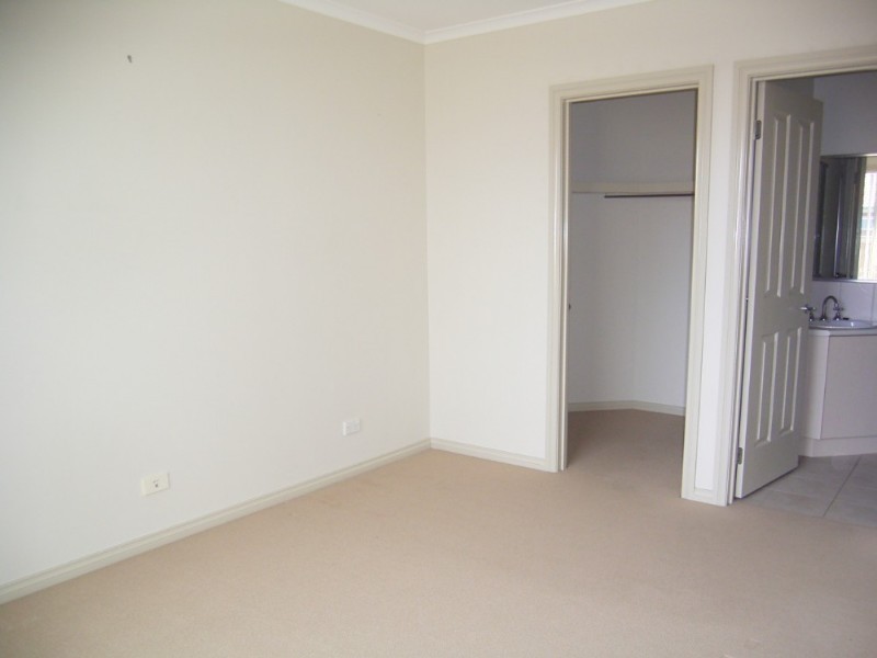 44 Bondi Road, Bonbeach VIC 3196