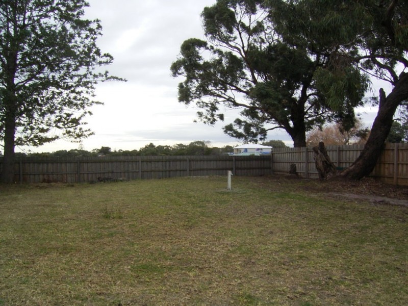 12 McKenzie Street, Seaford VIC 3198
