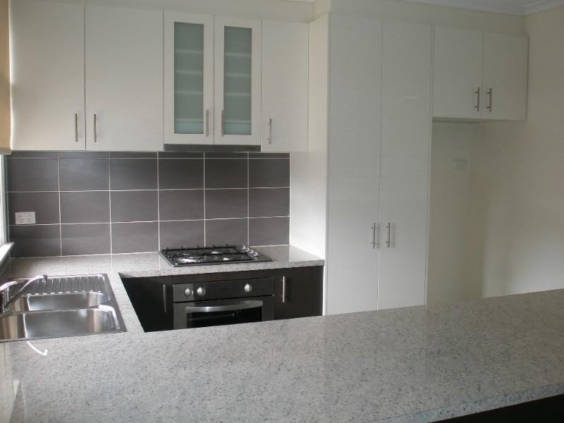 1/77 Rosslyn Avenue, Seaford VIC 3198