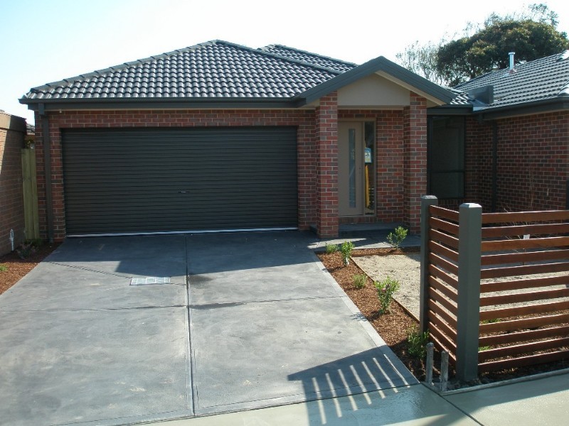 1C Golden Avenue, Chelsea VIC 3196