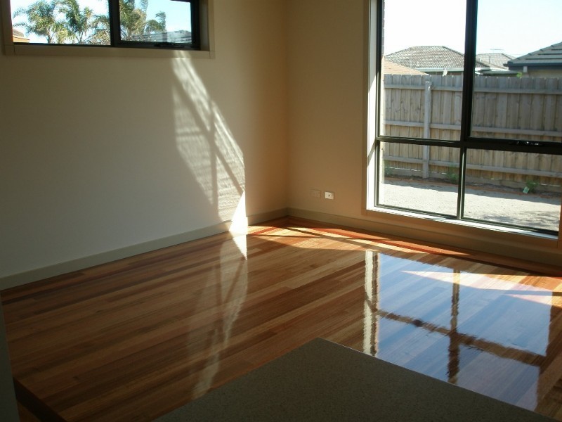 1C Golden Avenue, Chelsea VIC 3196