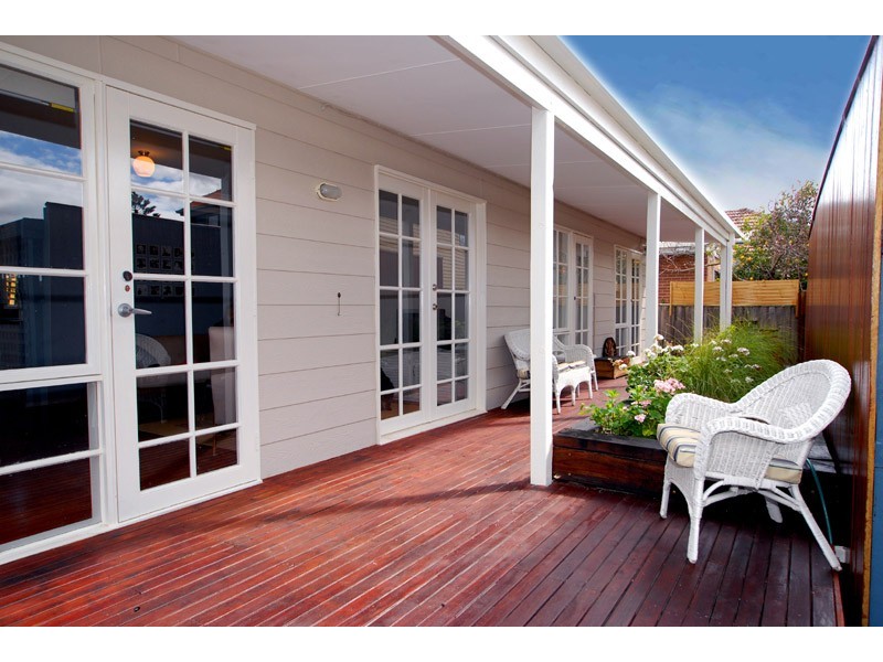 2/18 Lawrence Avenue, Aspendale VIC 3195