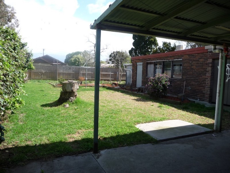 7 Sussex Crescent, Seaford VIC 3198