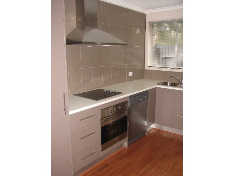 1/4 Buna Avenue, Seaford VIC 3198