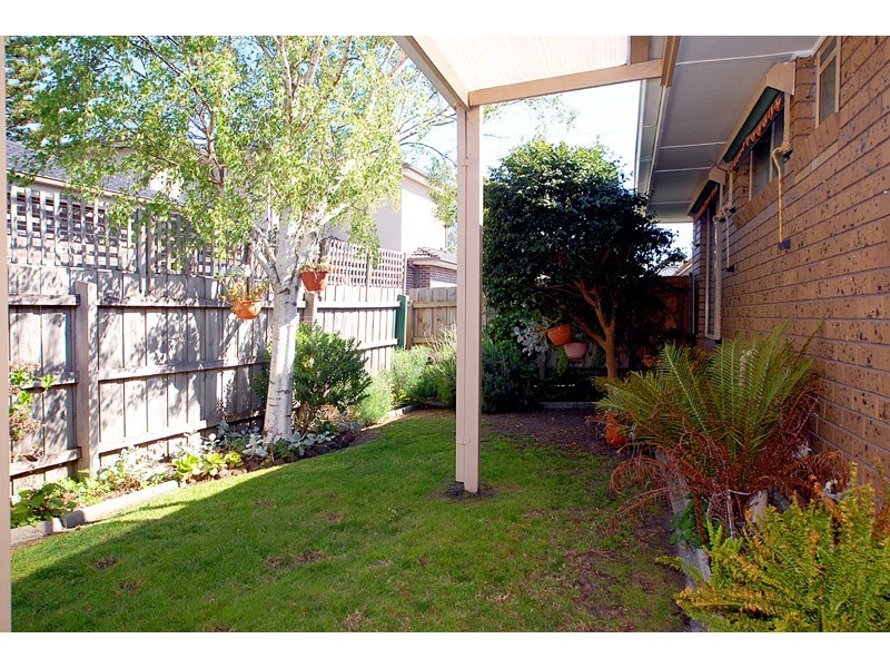 2/22 Thames Promenade, Chelsea VIC 3196