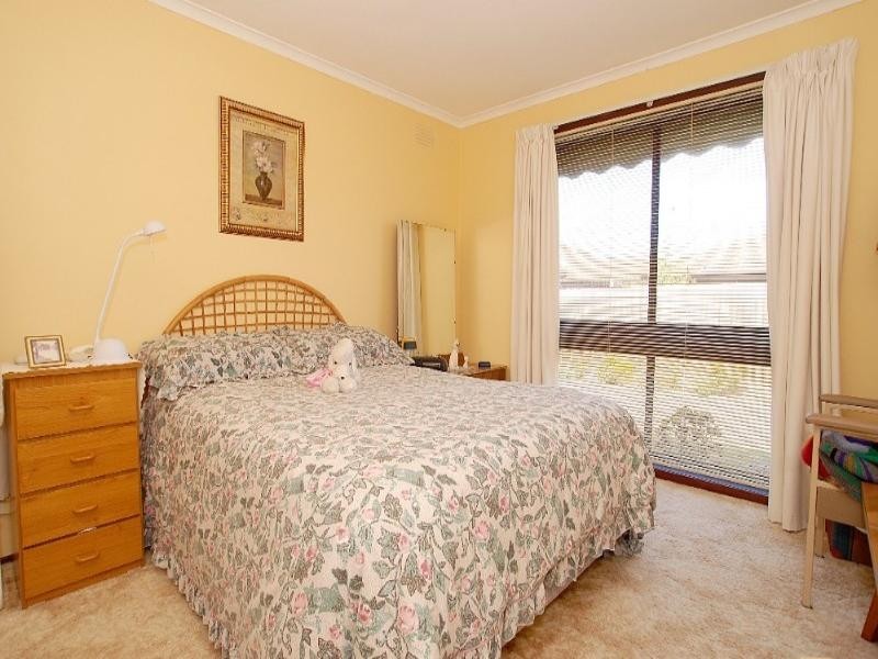 2/25 Embankment Grove, Chelsea VIC 3196
