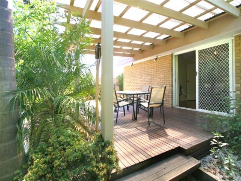 19 Henry Crescent, Seaford VIC 3198