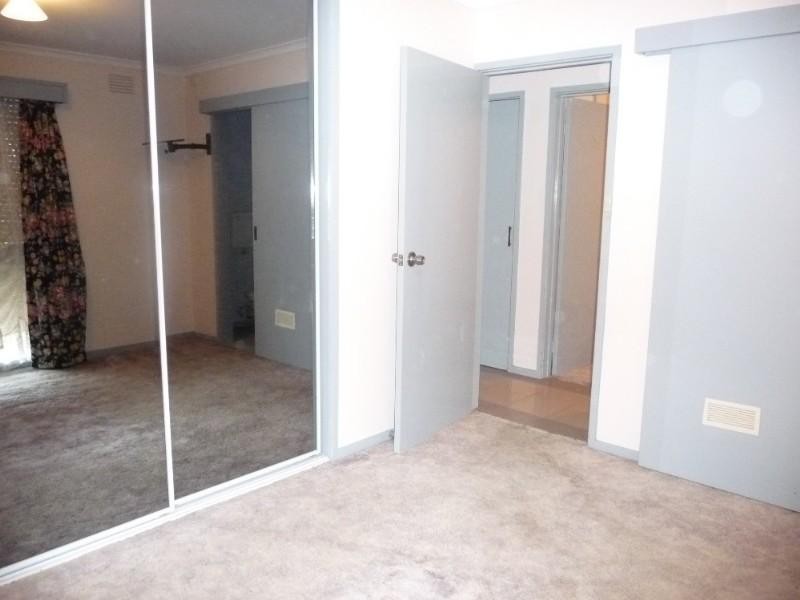 27 Kiah Court, Patterson Lakes VIC 3197