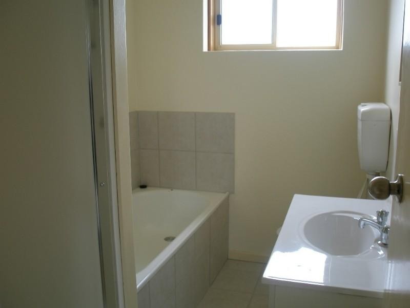 8/28 Broadway, Bonbeach VIC 3196