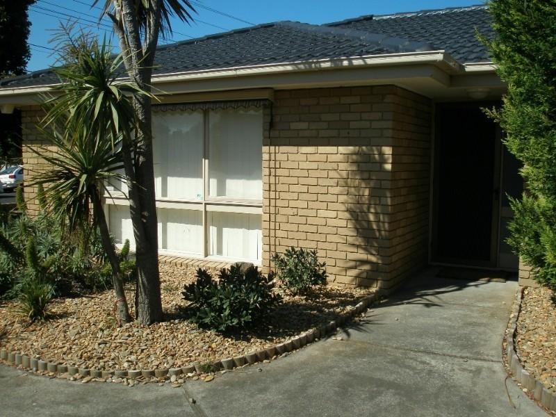 1/50 Embankment Grove, Chelsea VIC 3196