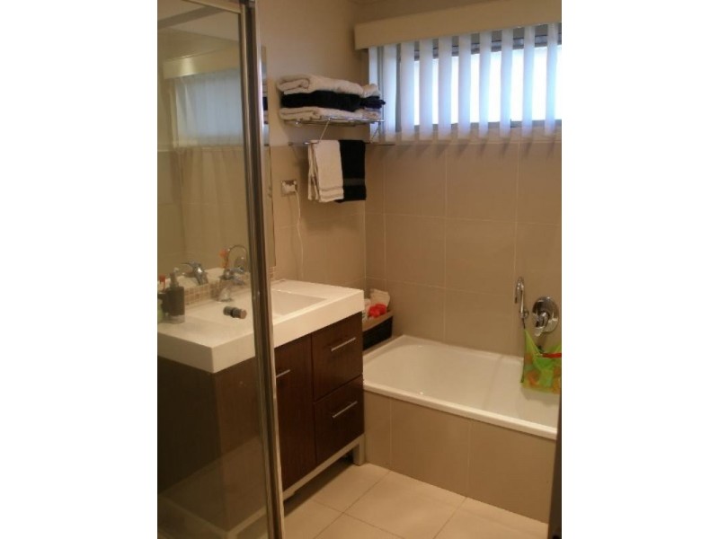 1/50 Embankment Grove, Chelsea VIC 3196