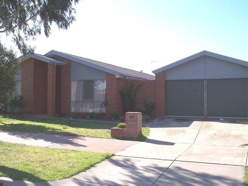 27 Fielding Drive, Chelsea Heights VIC 3196
