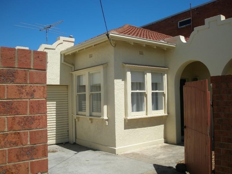 127 Nepean Highway, Aspendale VIC 3195