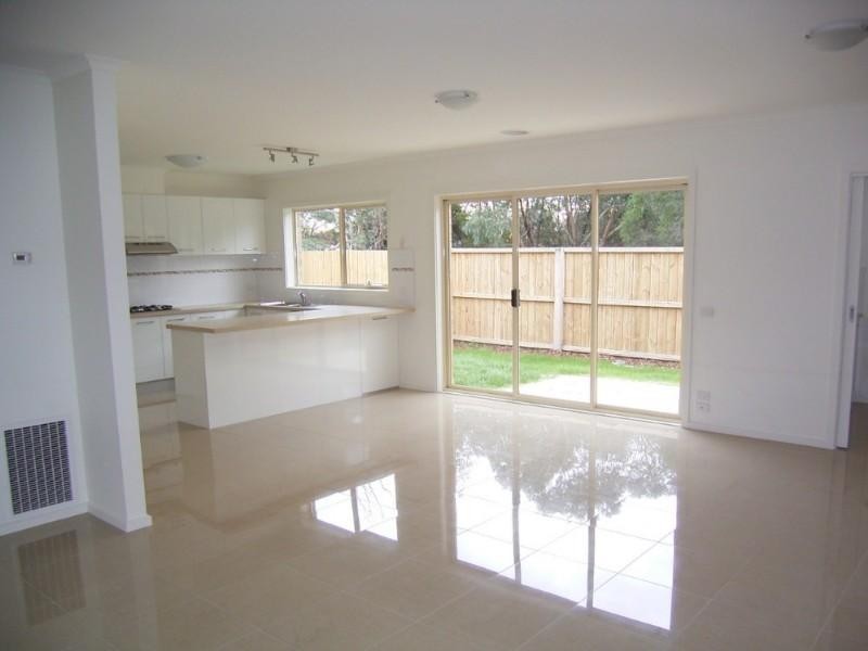 2/23 Austin Road, Seaford VIC 3198
