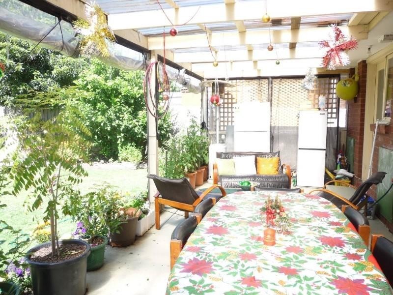 27 Balmain Drive, Carrum Downs VIC 3201